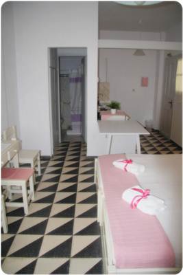 Internal view, Rooms for rent Kea Tzia"Lefkes"